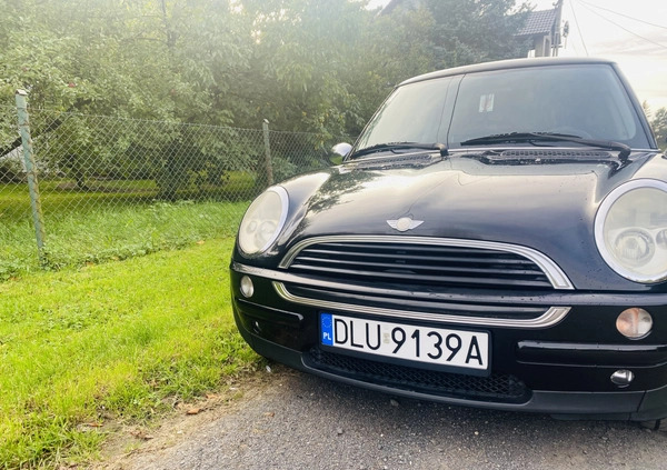 MINI ONE cena 7999 przebieg: 205900, rok produkcji 2002 z Legnica małe 137